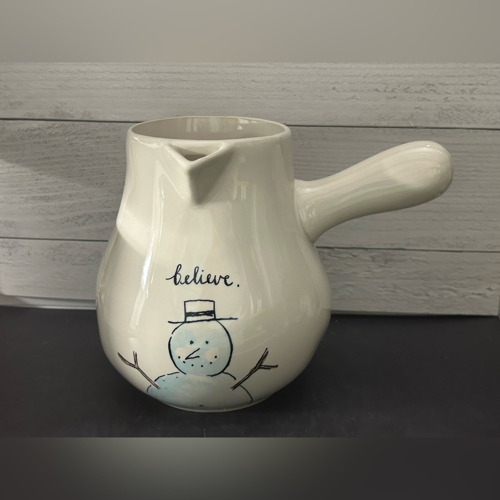 Rae Dunn Snowman BELIEVE Cocoa Pot 2022 - Picture 1 of 3